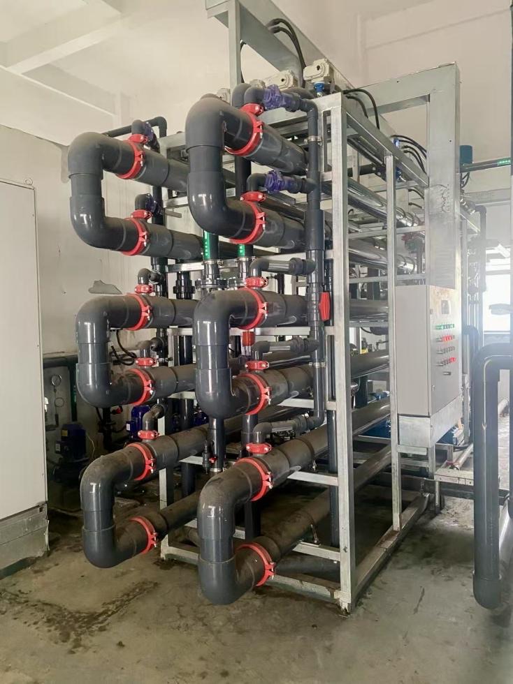 Installed PEK tubular membrane system for an anonymous biomass power-plant cooling blowdown project