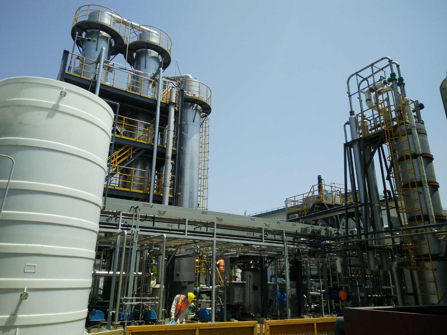 Installed ammonia-stripping towers and ammonia-absorption system for aged landfill leachate