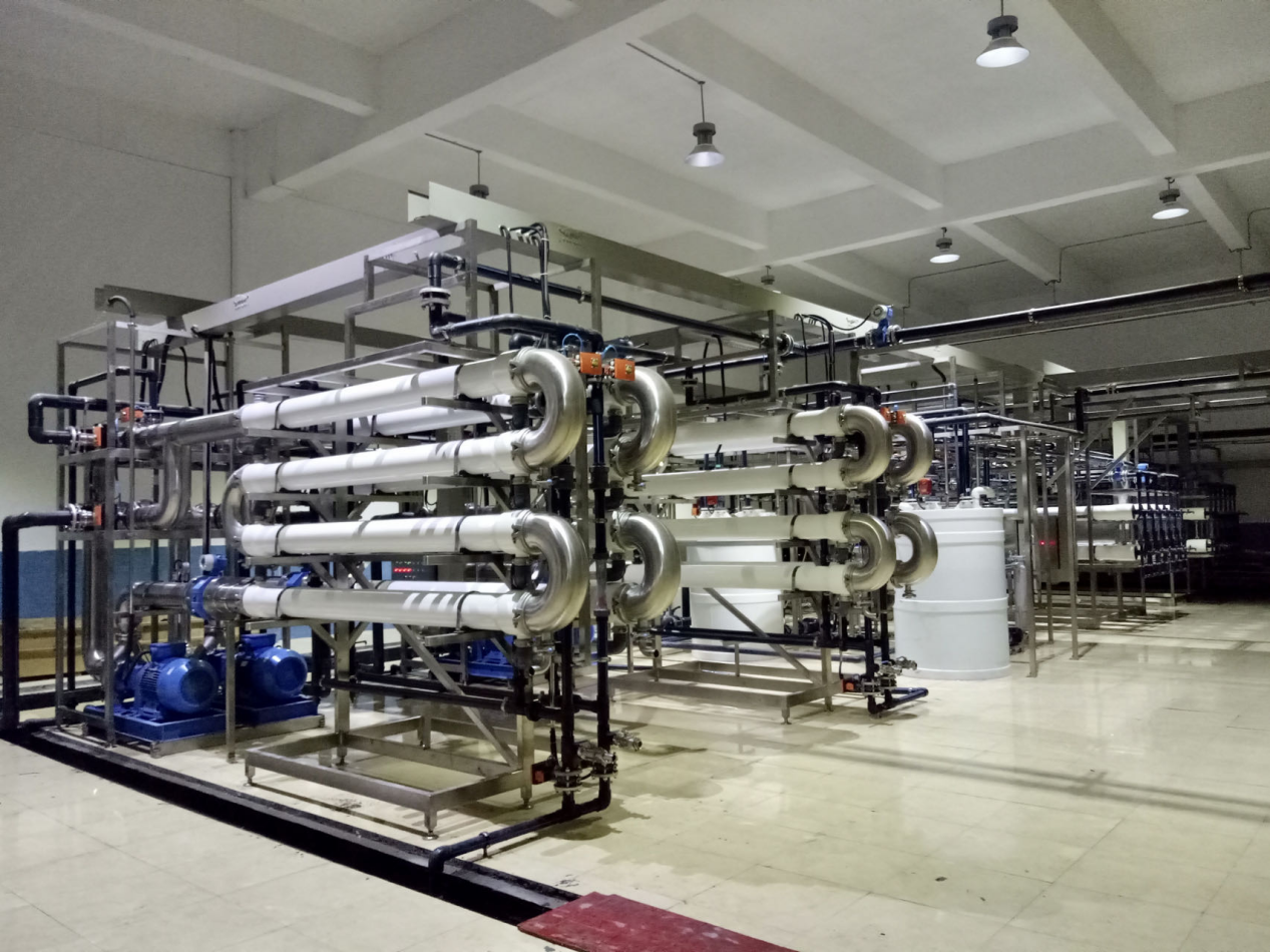 Installed external cross-flow tubular MBR system