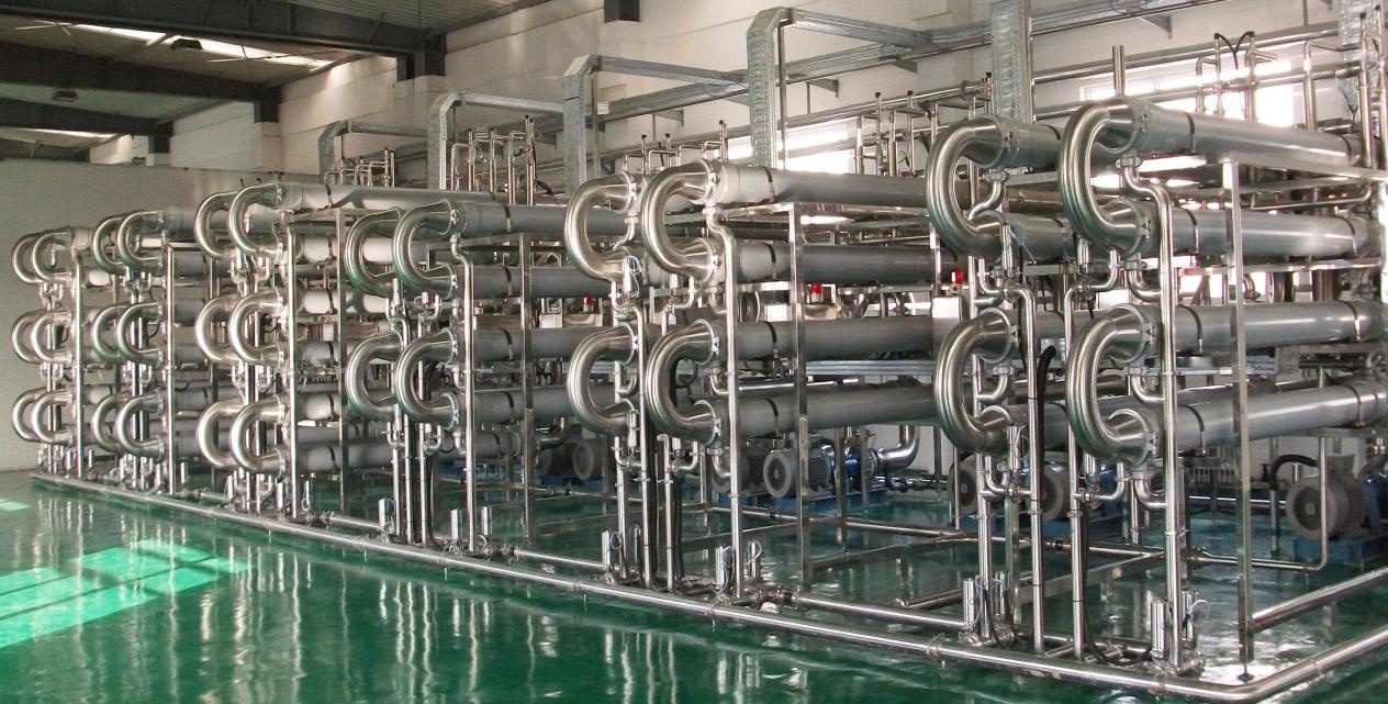 Installed tubular membrane cross-flow clarification system for starch-sugar hydrolysate
