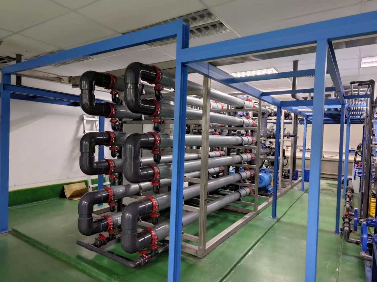 PEK tubular membrane clarification system for semiconductor grinding wastewater
