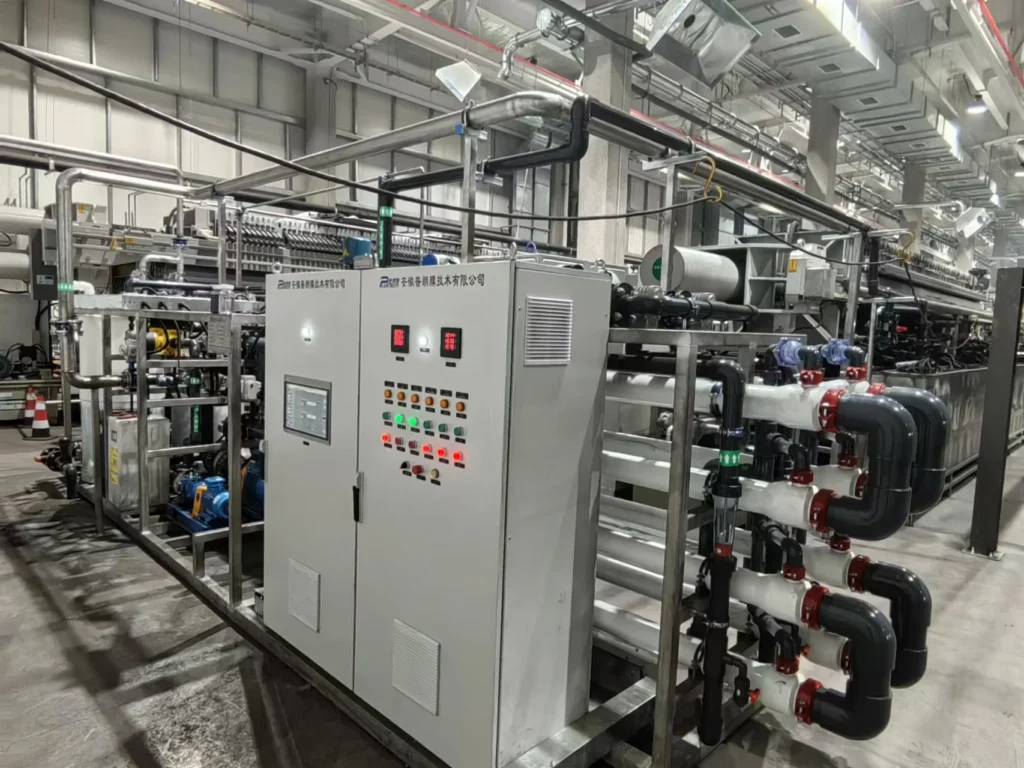 Tubular membrane equipment at the 7 m³/h photovoltaic grinding wastewater clarification project